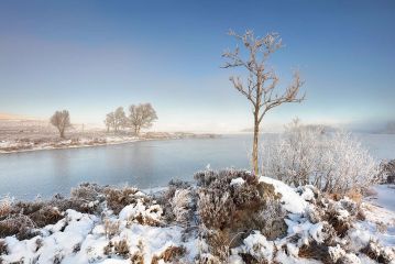 A frozen Loch Ba on a snow-covered misty winter morning, Rannoch Moor.<br /><a href="https://fineartamerica.com/featured/loch-ba-winter-grant-glendinning.html"><font>Buy Print or Canvas</font></a><a></a> <a href="https://fineartamerica.com/featured/loch-ba-winter-grant-glendinning.html"></a><a></a>