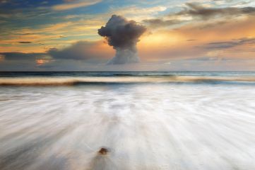 A long exposure from Talisker bay<br /><a href="https://pixels.com/featured/sunset-talisker-bay-grant-glendinning.html"><font>Buy Print or Canvas</font></a><a></a> <a href="https://pixels.com/featured/sunset-talisker-bay-grant-glendinning.html"><img src="https://www.photoscotland.net/captionpic/Pixels.png" alt="Pixels.png" /></a><a></a>